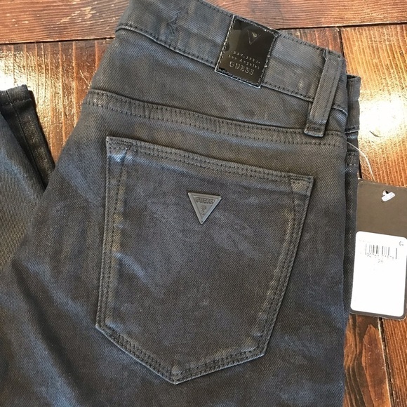 Guess Skinny Ultra Low Jeans in Cherry Bloom 26 - Picture 3 of 6